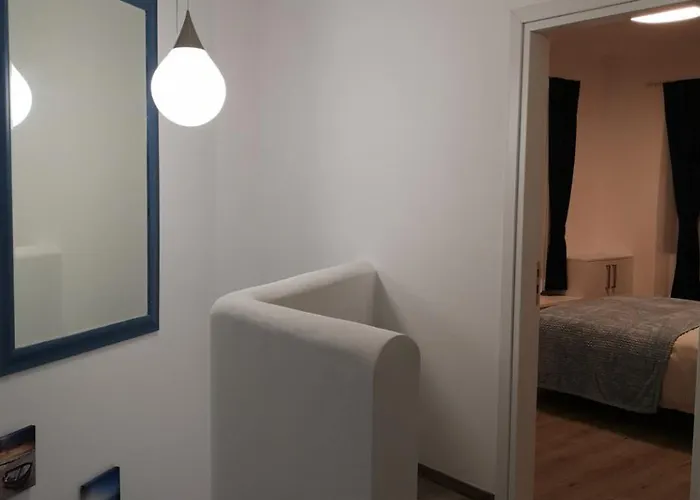 Sea-view, Mediterranean Style,heart Area Of Apartmán Paphos